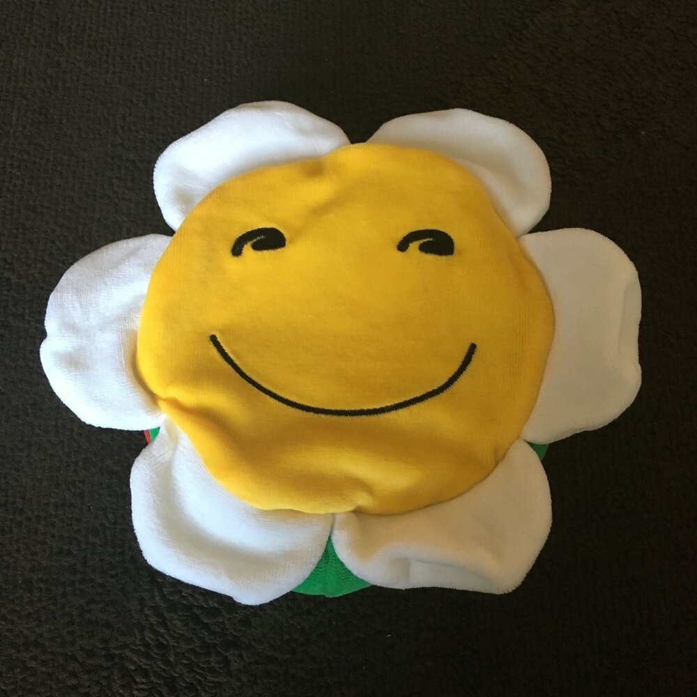 New Rich Frog Reversible Lady Bug and Sunflower Hat Fits Infants and Toddlers